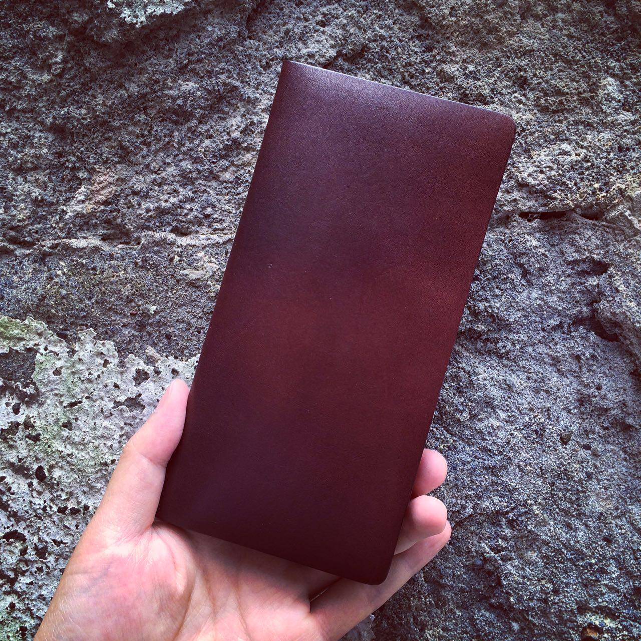 Japan Direct Post REDMOON Red Moon GHOST-02LC Niu leather ultra-thin long version wallet for men and women without zero money bag