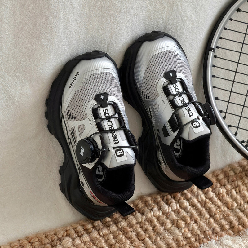 Knob-Fastening Outdoor Children's Hiking Shoes, Boys' and Girls' Sports Shoes, 2026 Autumn Trail Running Shoes, Casual Shoes for Older Children Knob-Fastening Outdoor Children's Hiking Shoes, Boys' and Girls' Sports Shoes, 2026 Autumn Trail Running Shoes, Casual Shoes for Older Children