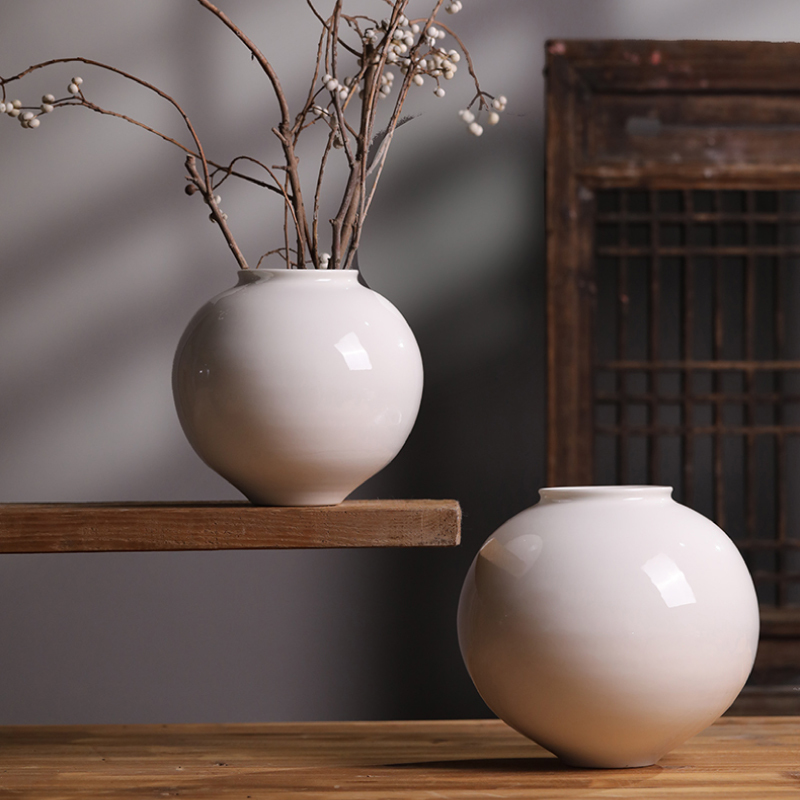 New Chinese-Style Ceramic Vase, White Round Belly Moon Jar, Japanese-Style Dried Flower Hydroponic Flower Vessel, Zen-Style Tabletop Decoration for Guesthouses