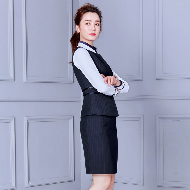 Tailleur femme - Ref 3242833 Image 4