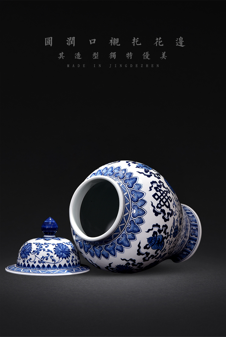 Jingdezhen ceramics general hand - made antique Chinese vase of blue and white porcelain pot sitting room porch place in living in adornment