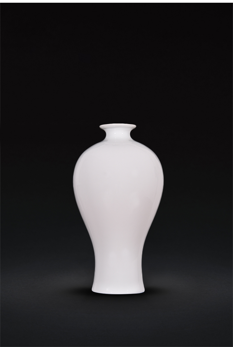 Jingdezhen ceramic white ceramic vase household act the role ofing is tasted furnishing articles white tire plain vase decoration bottles