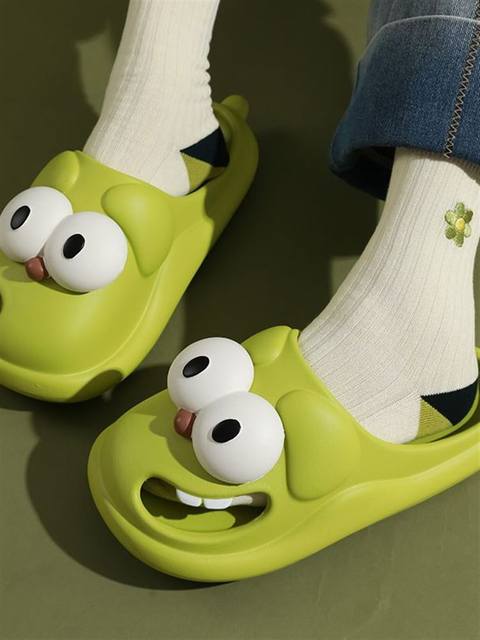 Thick-Soled Big-Eyed Dog Clogs for Women, Outdoor Slippers, Indoor Home Non-Slip Cartoon Closed-Toe Sandals for Summer