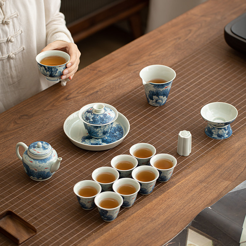 Tea set suit light and luxurious home green flower glazed under color ceramic cover bowl tea teapot tea tea tea tea tea-Taobao