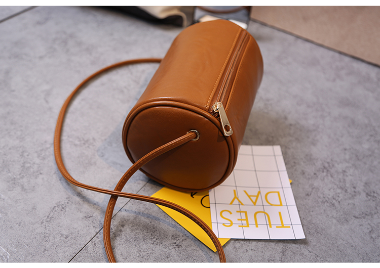 Bà túi mới bánh tươi trẻ, đơn giản túi hình trụ Shoulder messenger nhỏ túi thủy triều xi lanh nhỏ túi xách nữ da bò xịn