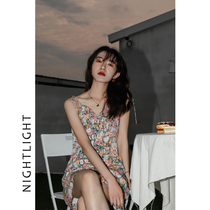 Luminous floral suspender dress womens 2021 spring strapless sexy French thin short skirt temperament fairy skirt