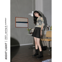 Luminous retro port flavor floral shirt womens short-sleeved spring loose French outside match Chiffon shirt outside wear