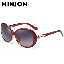 Fashion small frame sunglasses female tide inlaid drill 2020 new small face partial mirror driving glasses can be matched with nearsighted sunglasses