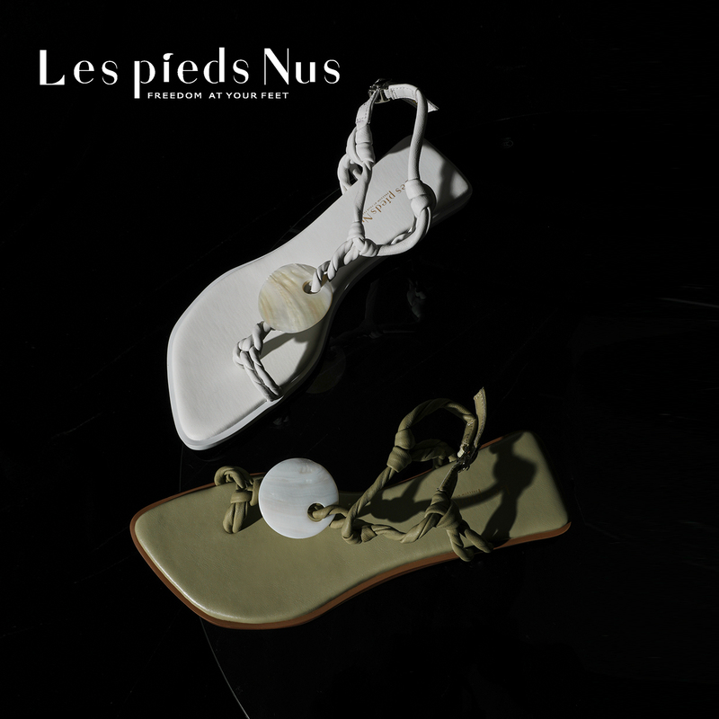 Les Pieds Nue Original Niche Design Natural Shell Handmade Twisted Strap Sheepskin Roman Thong Sandals