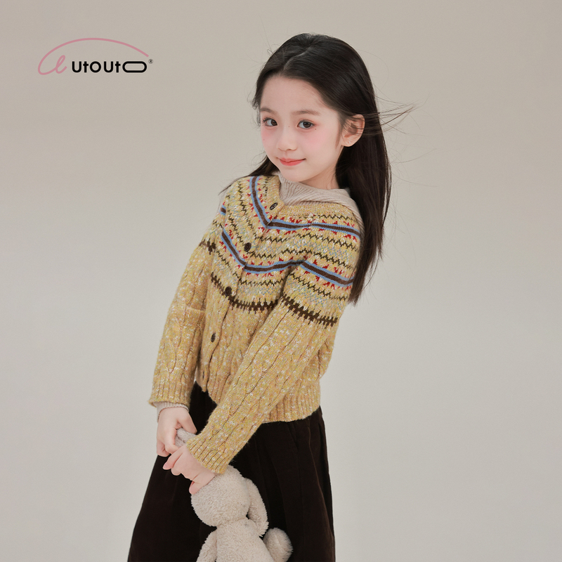 Big-Eared Elephant Girl's Floral Yarn Twist Sweater Cardigan 2026 Winter New Style Retro Circular Jacquard Top Trendy Big-Eared Elephant Girl's Floral Yarn Twist Sweater Cardigan 2026 Winter New Style Retro Circular Jacquard Top Trendy