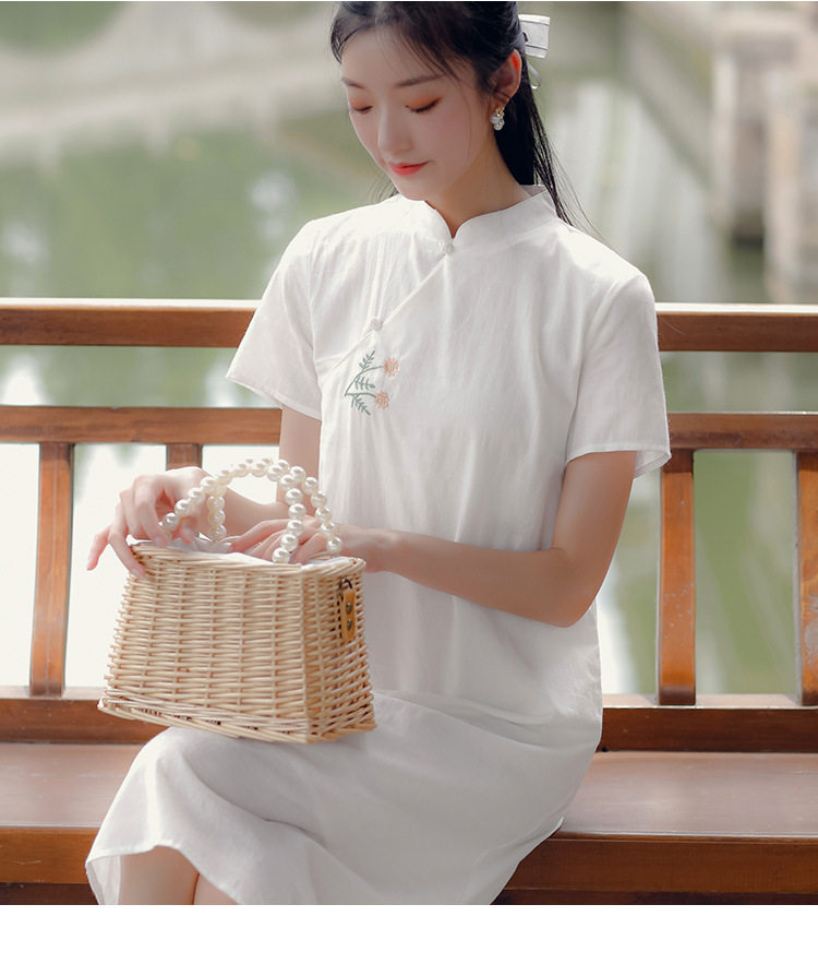 繁花严选女装的LOGO