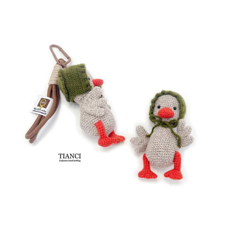 Export Oem Cashmere Material Handmade Crochet Light Luxury Bag Charm Ugly Duckling Doll Knitted Cuddly Duck Small Toy