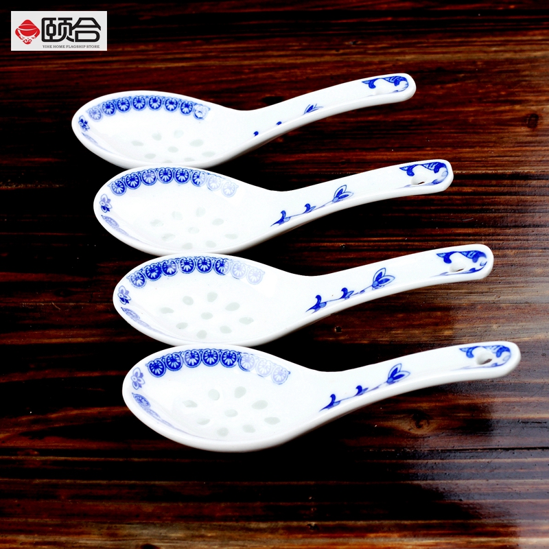 Blue and white and exquisite spoon porcelain glaze color under the household of Chinese style tradition practical 10 tablespoons daily gift set tableware