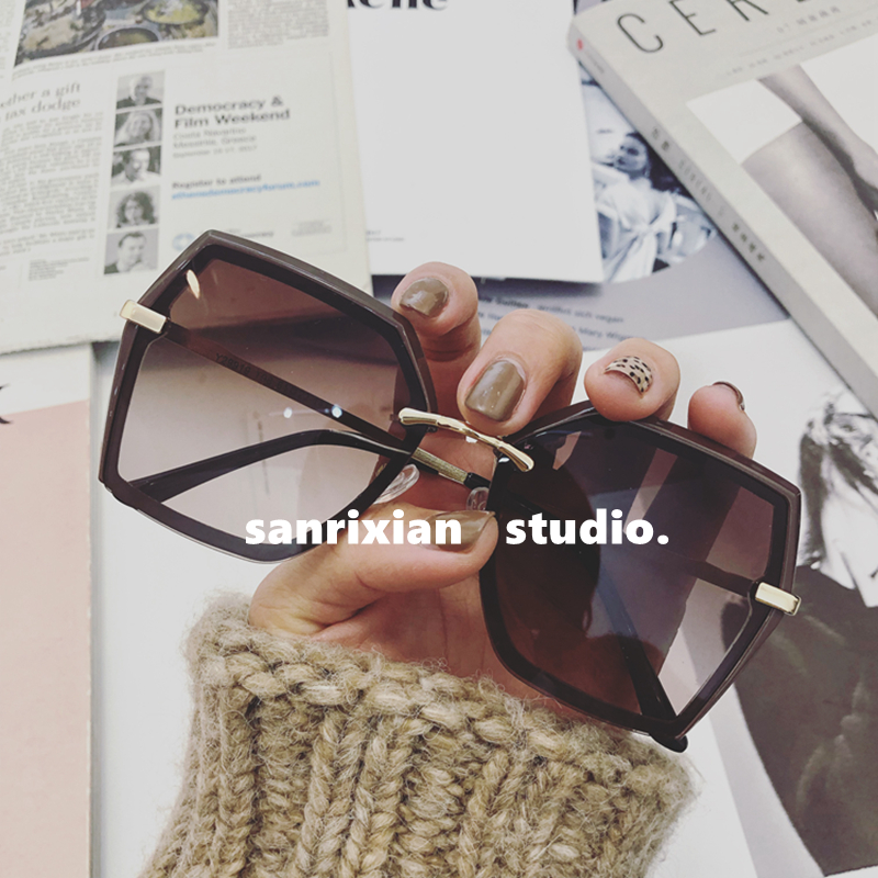 2019 ultra-thin no-frame polygonal sunglasses female Chains wind retro sunglasses male and female large face polarized sunglasses