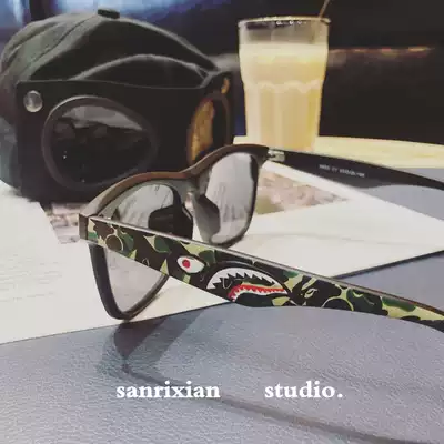 Japanese handmade Tide Brand Harajuku Wind Camouflage Stereo Shark Glasses Polarized sun glasses Star Same Sunglasses Men and Women