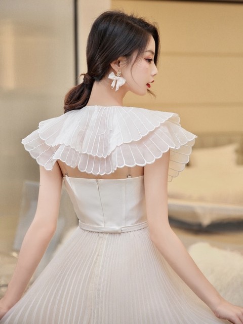 Light luxury chic stunning three-dimensional butterfly pleated big swing fairy dress v-neck waist small temperament dress summer