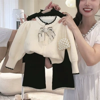 Черные штаны-клёш