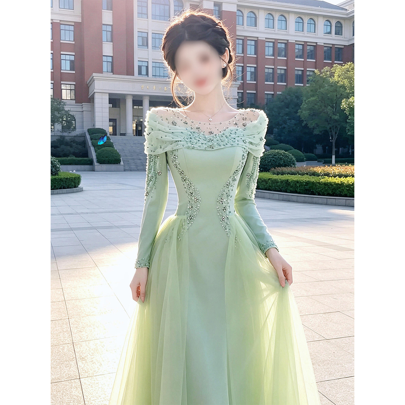 Green New Chinese-Style Vocal Performance Dress with a High-End Feel, Niche Banquet Host Long Dress, Folk Song Solo Performance Outfit, Guzheng Performance Costume Green New Chinese-Style Vocal Performance Dress with a High-End Feel, Niche Banquet Host Long Dress, Folk Song Solo Performance Outfit, Guzheng Performance Costume