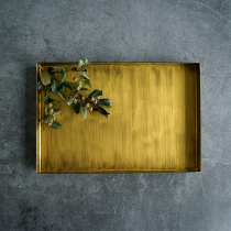 Nordic retro metal drag plate Jewelry storage plate Western cake dessert plate Afternoon tea gourmet teacup tray