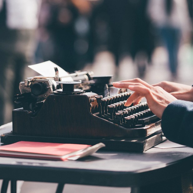 Erika Demade 1920S old antique machinery English typewriter normal use of retro gift collection Recommended