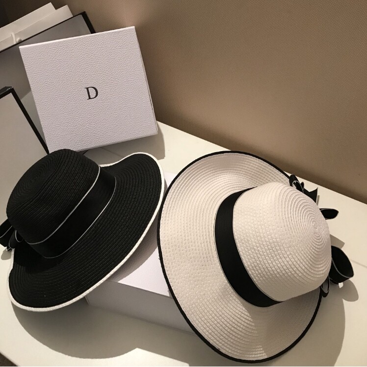 Summer women's hats, new bow straw hats, Japanese-style sun protection hats, raffia grass small bee basin hats, and travel sun protection hats detail image 5