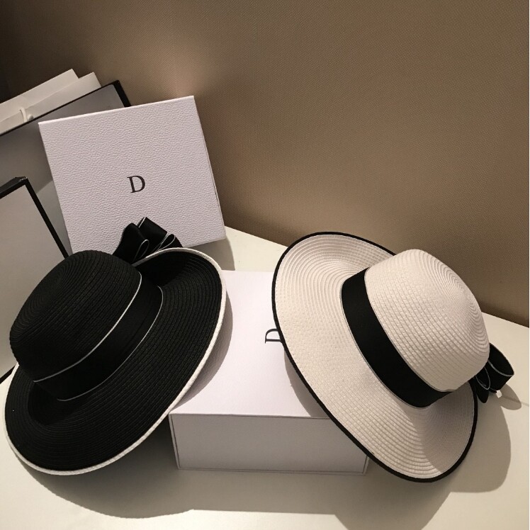 Summer women's hats, new bow straw hats, Japanese-style sun protection hats, raffia grass small bee basin hats, and travel sun protection hats detail image 4