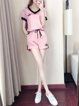 European Standing Pink Casual Sports Suit Women Summer Slim 2022 New easy v collar short sleeves Two sets