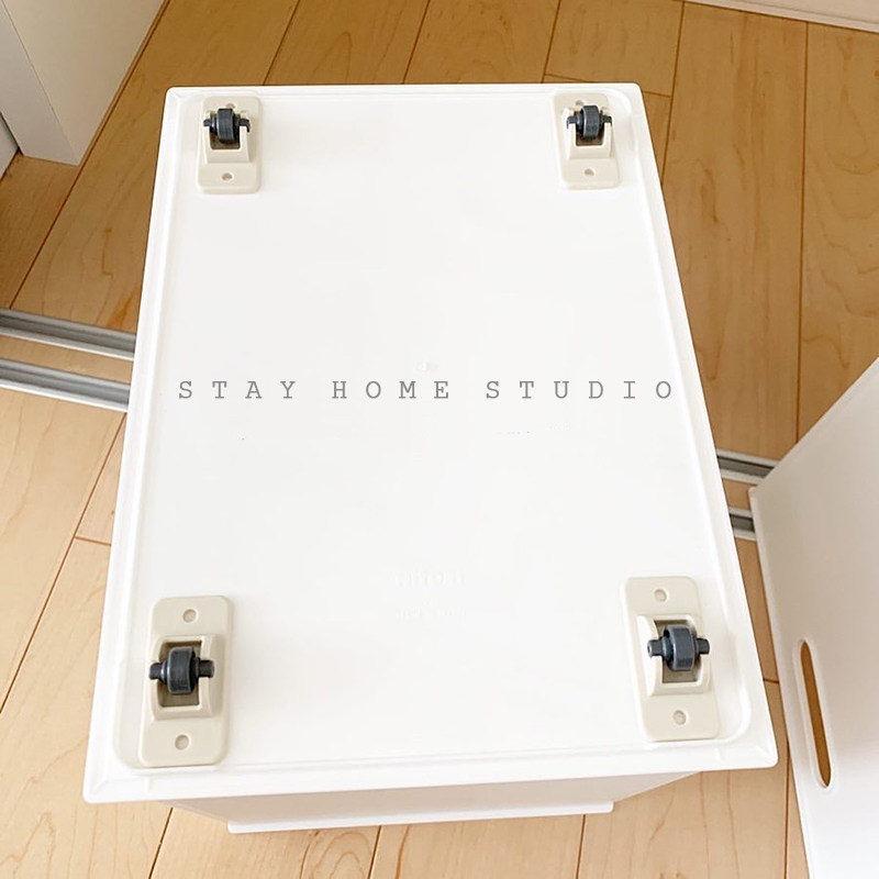 Stay-home Japan Import Mini Adhesive Wheels Home Shelve Pulley Multifunction One-way Wheels