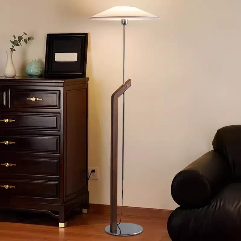 Bauhaus French-Style Vintage Floor Lamp Beside the Sofa in the Living Room, Wabi-Sabi Style Guesthouse Bedroom Bedside Atmosphere Standing Lamp