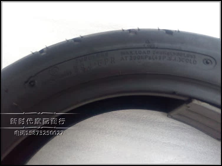 Thép lốp xe máy bằng da báo 90-90-12 lốp chân không lốp 90 / 90-12 lốp chân không chống mòn dày lốp xe máy dream