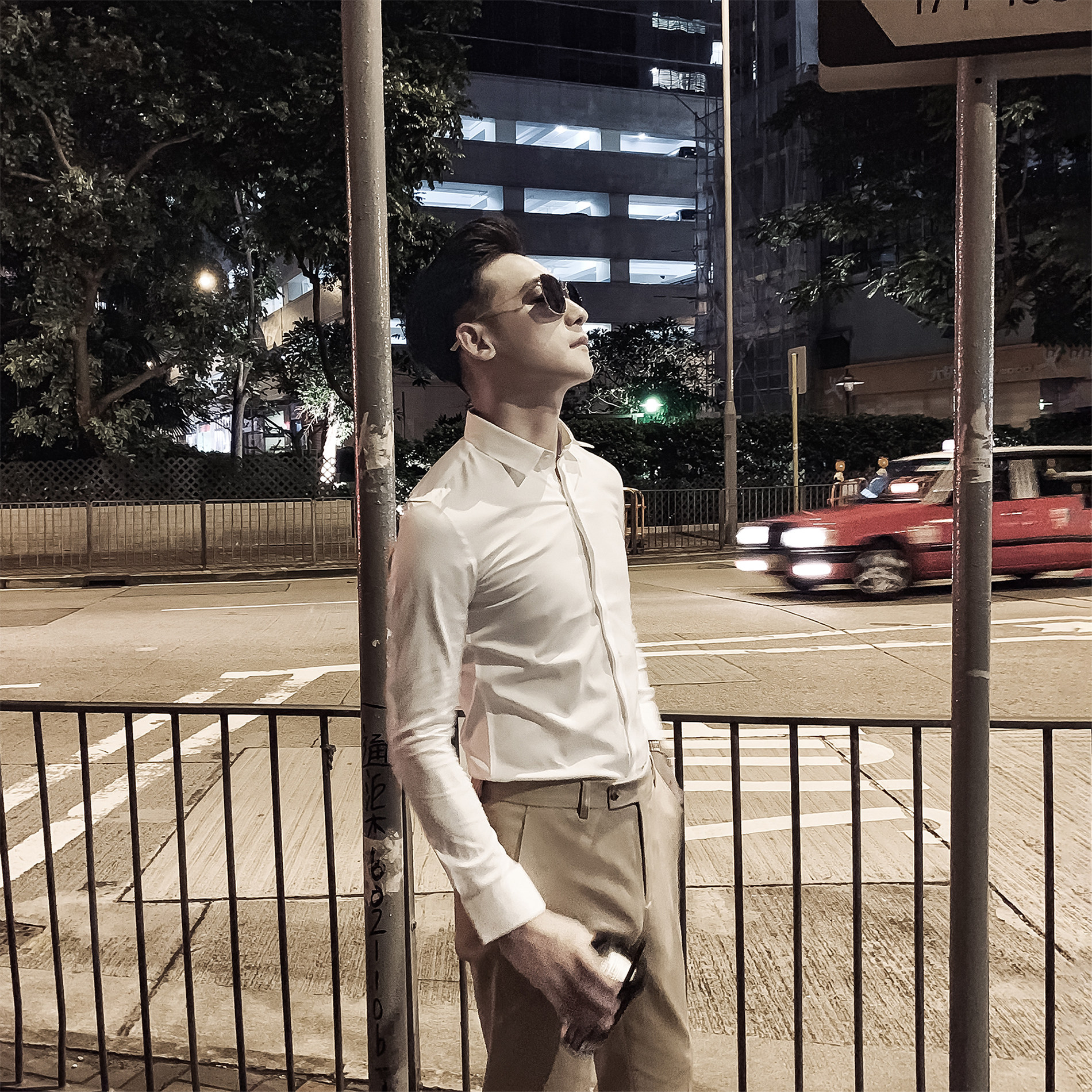 (DAIO MENS) Korea's autumn new pure colour long sleeve shirt male body Inslem free of ironing casual lining