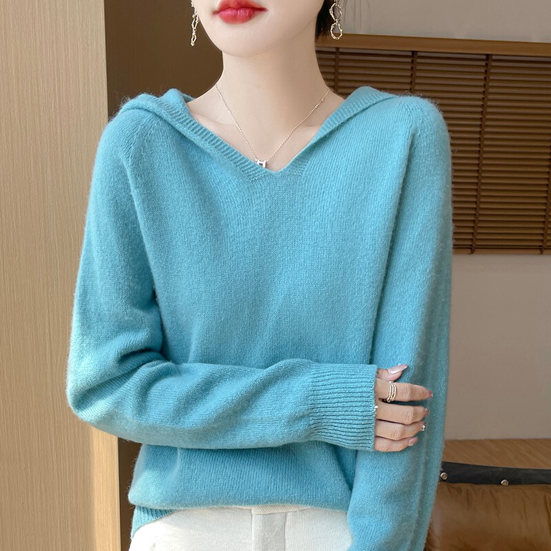 Autumn and Winter Ready-To-Wear Hooded Wool Sweater for Women, Knitted Base Layer Long-Sleeve Pullover Sweater with Raglan Sleeves, Trendy Hoodie Top
