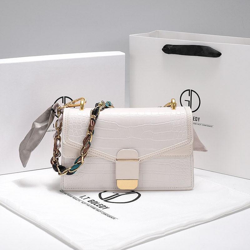 Shanghai Guest for the evacuation of the Outlets Outlets Ottles Flagship Special Price Shop Ole Discounts Crocodile Grain Wine Gods Bag