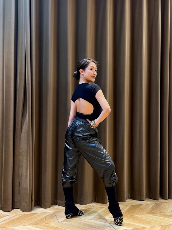 High-Waisted Sweatpants for Latin Dance Practice, Slimming Joggers, Warm-Up Pants, Body-Shaping Pants High-Waisted Sweatpants for Latin Dance Practice, Slimming Joggers, Warm-Up Pants, Body-Shaping Pants