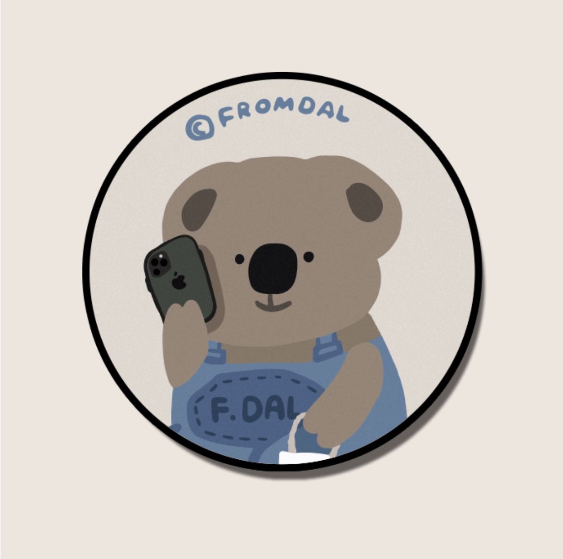 2 pieces ◆ Fromdal Korean cute little koala mobile phone rack