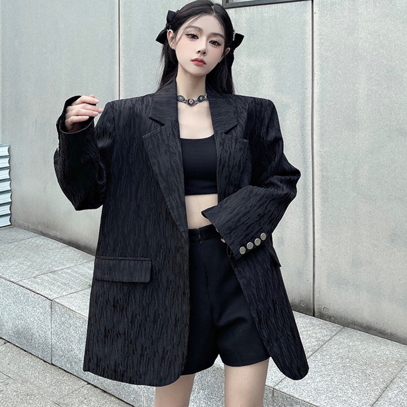 Dark Style Blazer for Women 2026 Spring New Black Loose Textured Niche Design Blazer Top