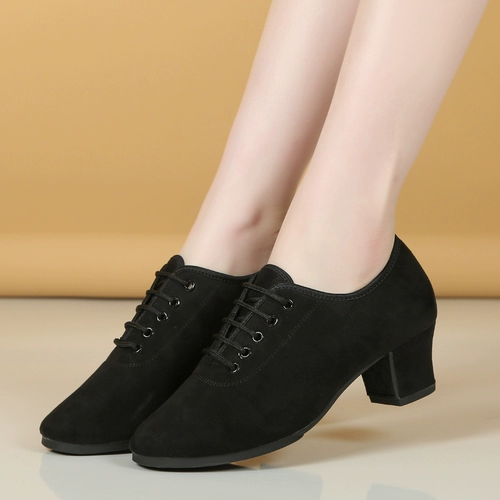 Латинская танцевальная обувь женская мягкая -буттом танцевальная танцевальная обувь мягкая подошва танце