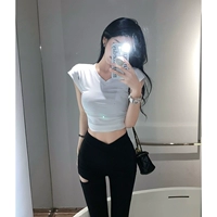 Белая черная футболка, мегафон, весенние повседневные брюки, штаны, комплект, V-образный вырез, новая коллекция