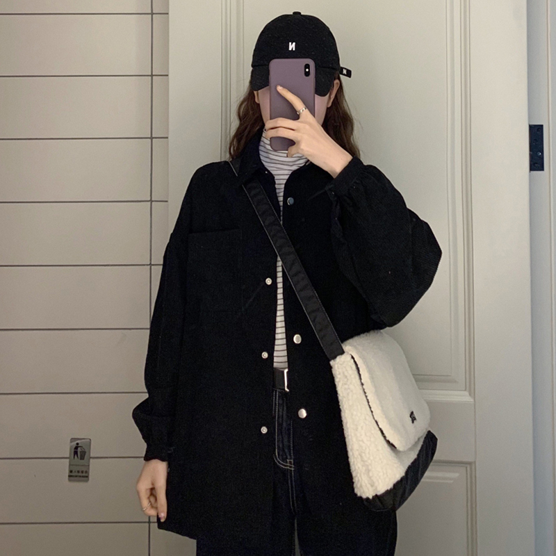 2023 Autumn/Winter New Vintage Hong Kong Style Corduroy Shirt for Women, Unique Design, Versatile Shirt Jacket for Students