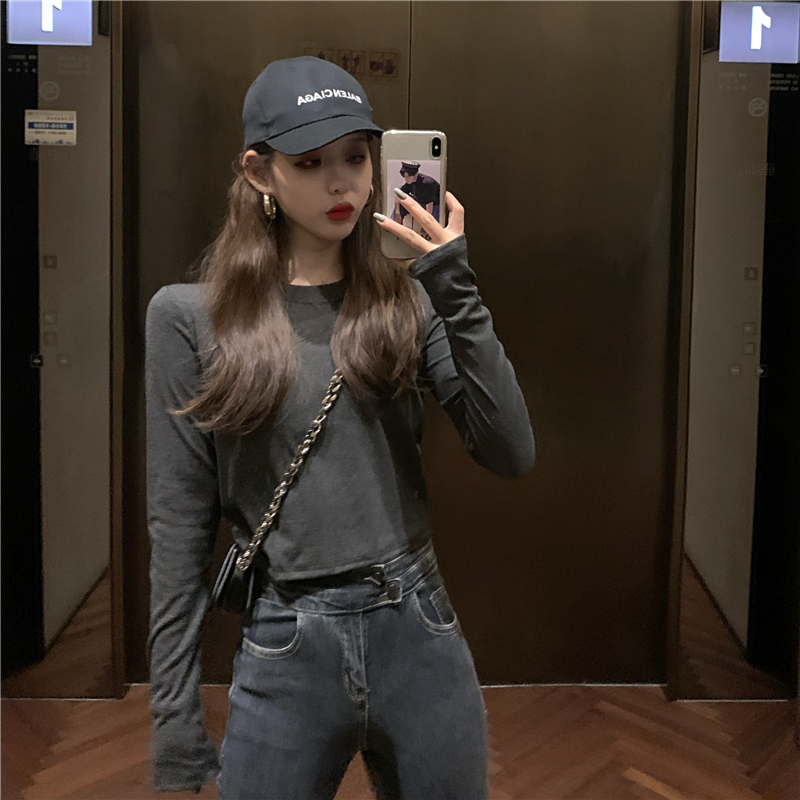 Real photo, real price, autumn and winter, new Korean version, retro simple, solid color, versatile, slim and long sleeve T-shirt, women's top