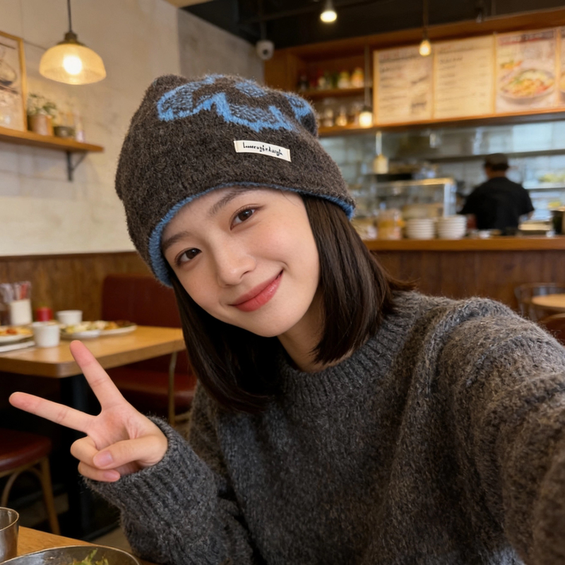 Autumn and Winter Headwrap Hat with Wig, Short Hair for Women, Korean Style Jacquard Knit Beanie, Fashionable Realistic Bald Head with Increased Hair Volume Autumn and Winter Headwrap Hat with Wig, Short Hair for Women, Korean Style Jacquard Knit Beanie, Fashionable Realistic Bald Head with Increased Hair Volume