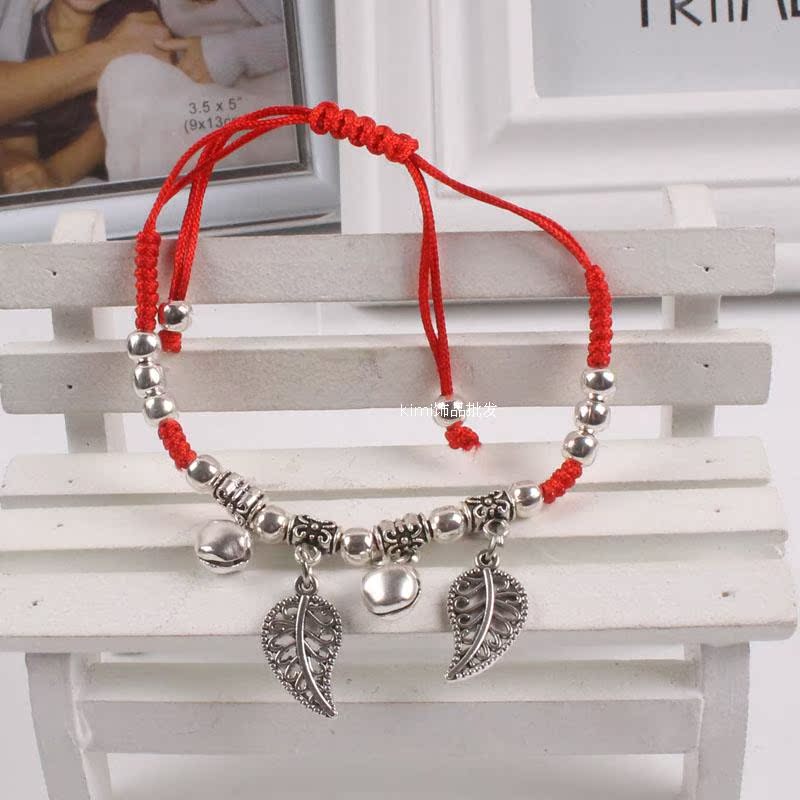 Chuông bạc kim loại Tây Tạng lá bện dây thừng đỏ bện có thể được sử dụng như vòng chân Nghĩa trang sức nhỏ - Vòng chân vòng đeo chân