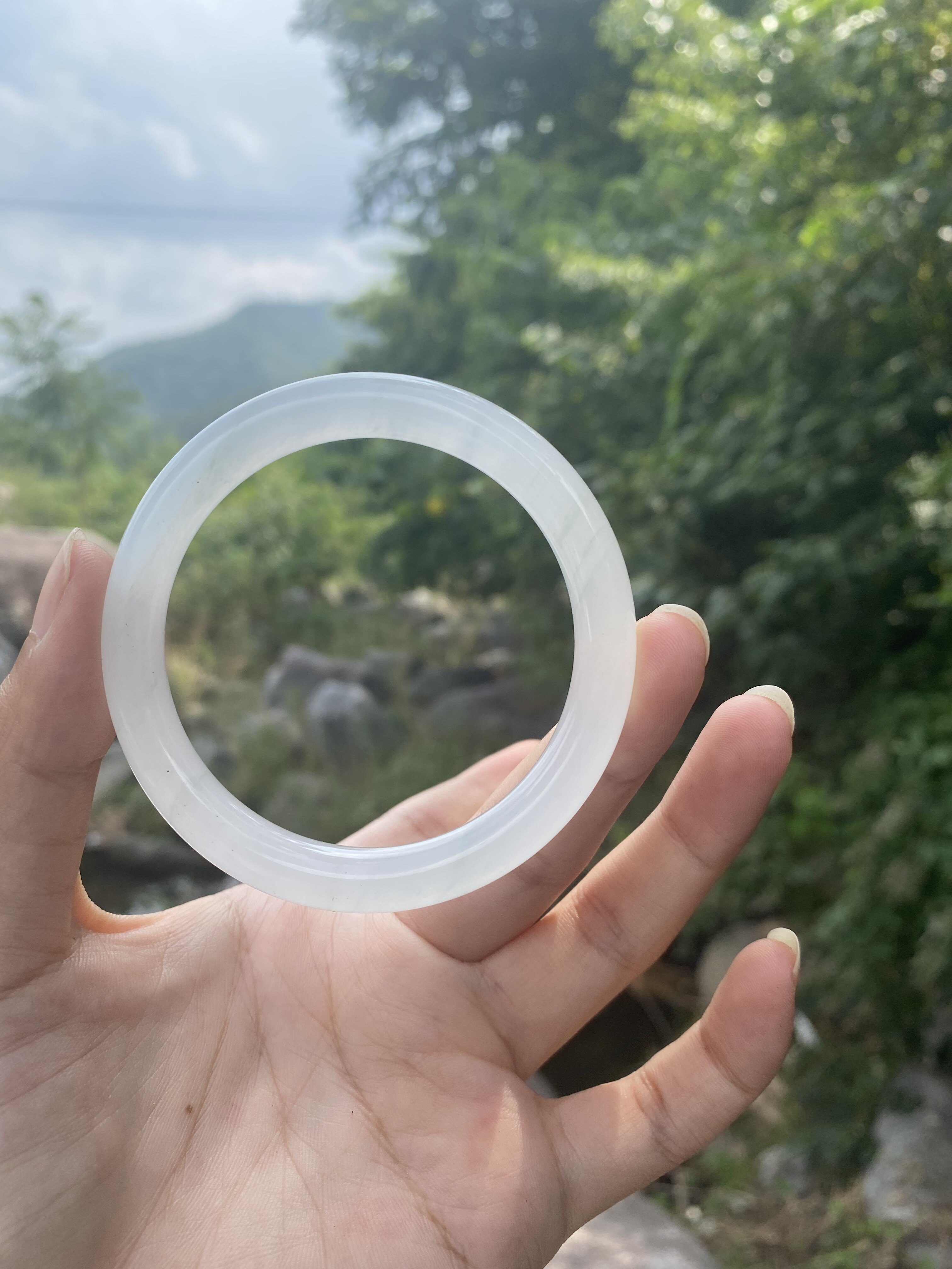 Natural Xinjiang Golden Silk Jade Sky Mountain Cuitian Jade Round Bar Bracelet Young 100 lap emerald color live link Private pat no-Taobao