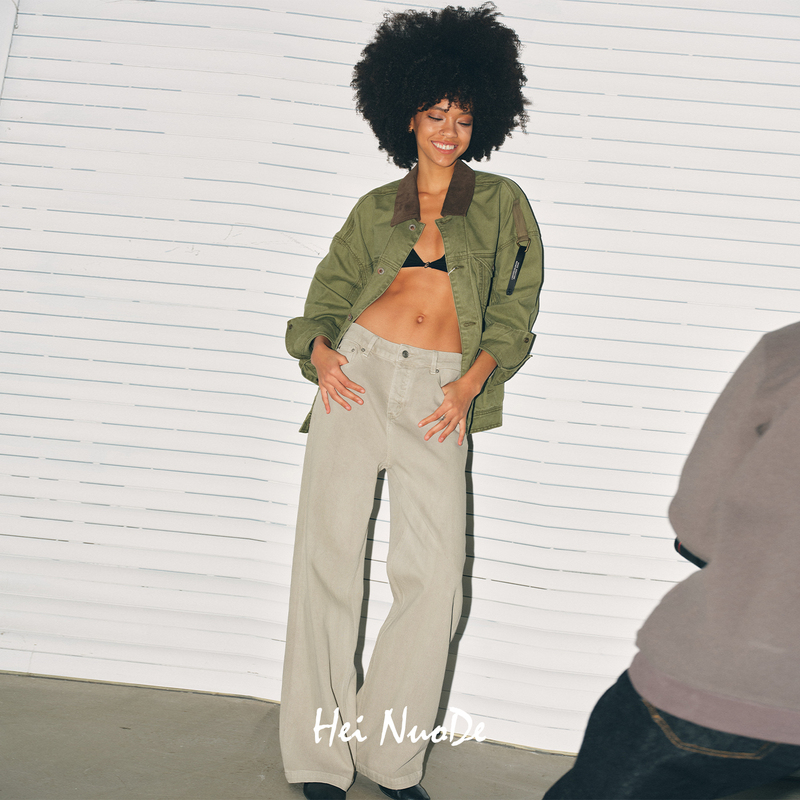 Hei Nuode "Straight-Leg Soft Denim Ceiling-High Comfort Level Versatile Slimming Stretch High-End Women's Jeans Spring Season