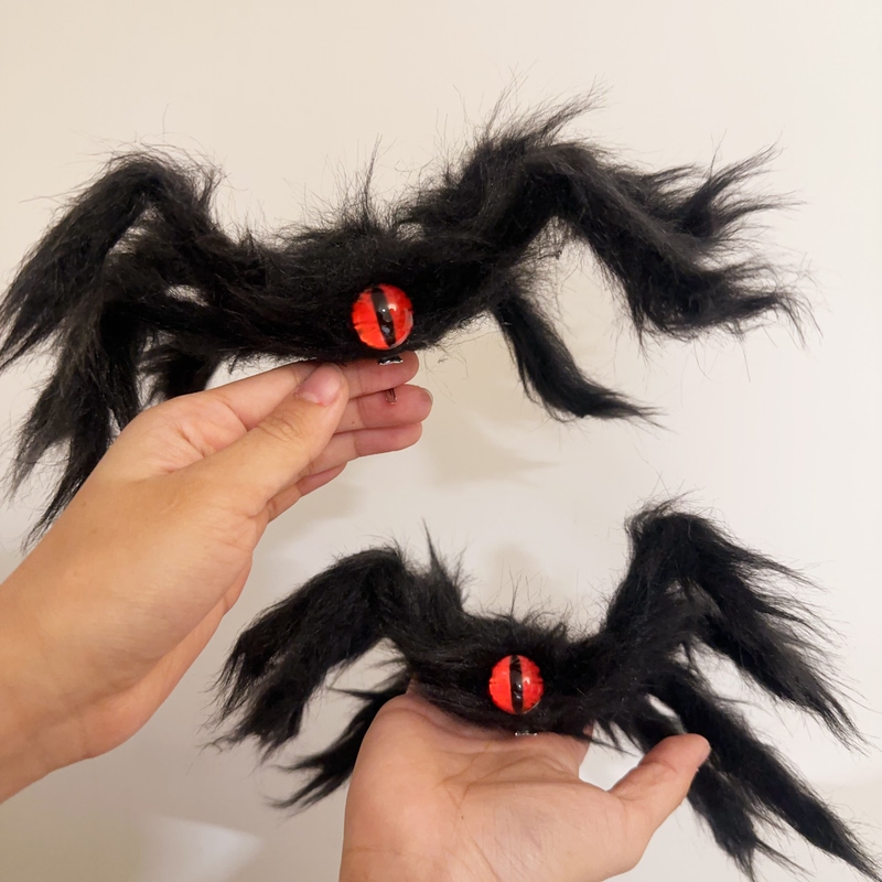 【Bz】Subculture Magic Eye Plush Simulation Spider Hairpin Halloween Red-Eyed Spider Witch Dark Cosplay