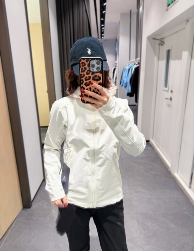 Unbranded Hody Bird-Style Softshell Jacket for Women, Windproof and Waterproof Outdoor Sports Jacket, Mountaineering Clothing