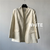 2022 early autumn new white national style jacquard long-sleeved collarless suit temperament printed Chinese suit jacket women