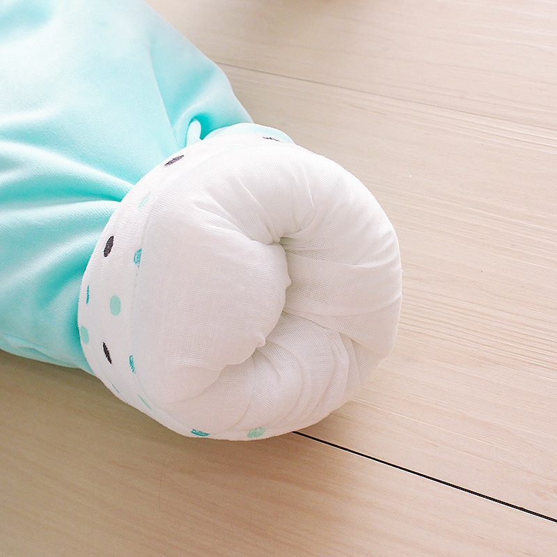 Bé gái mặc mùa thu đông mẫu bé 3-9 tháng mùa đông bé 0-1-2 tuổi áo khoác cotton dày quần ống rộng cho bé gái