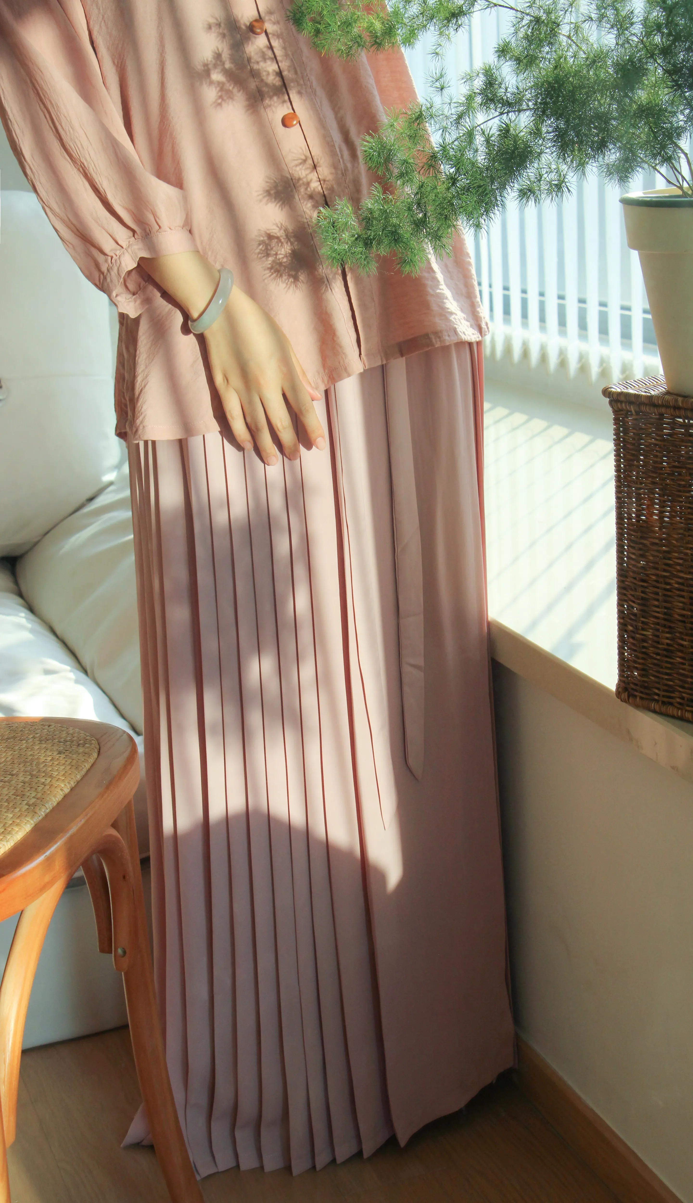 Rainbow Hanfu, winter skirt, 2020, (Physicals)