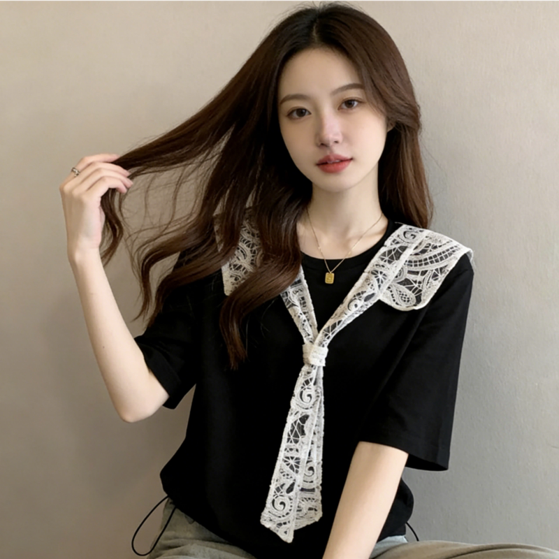 Slightly Chubby Summer French-Style Fake Two-Piece Lace Patchwork Short-Sleeve T-Shirt for Women, Black, Slimming, High-End Feel, Loose Fit Slightly Chubby Summer French-Style Fake Two-Piece Lace Patchwork Short-Sleeve T-Shirt for Women, Black, Slimming, High-End Feel, Loose Fit